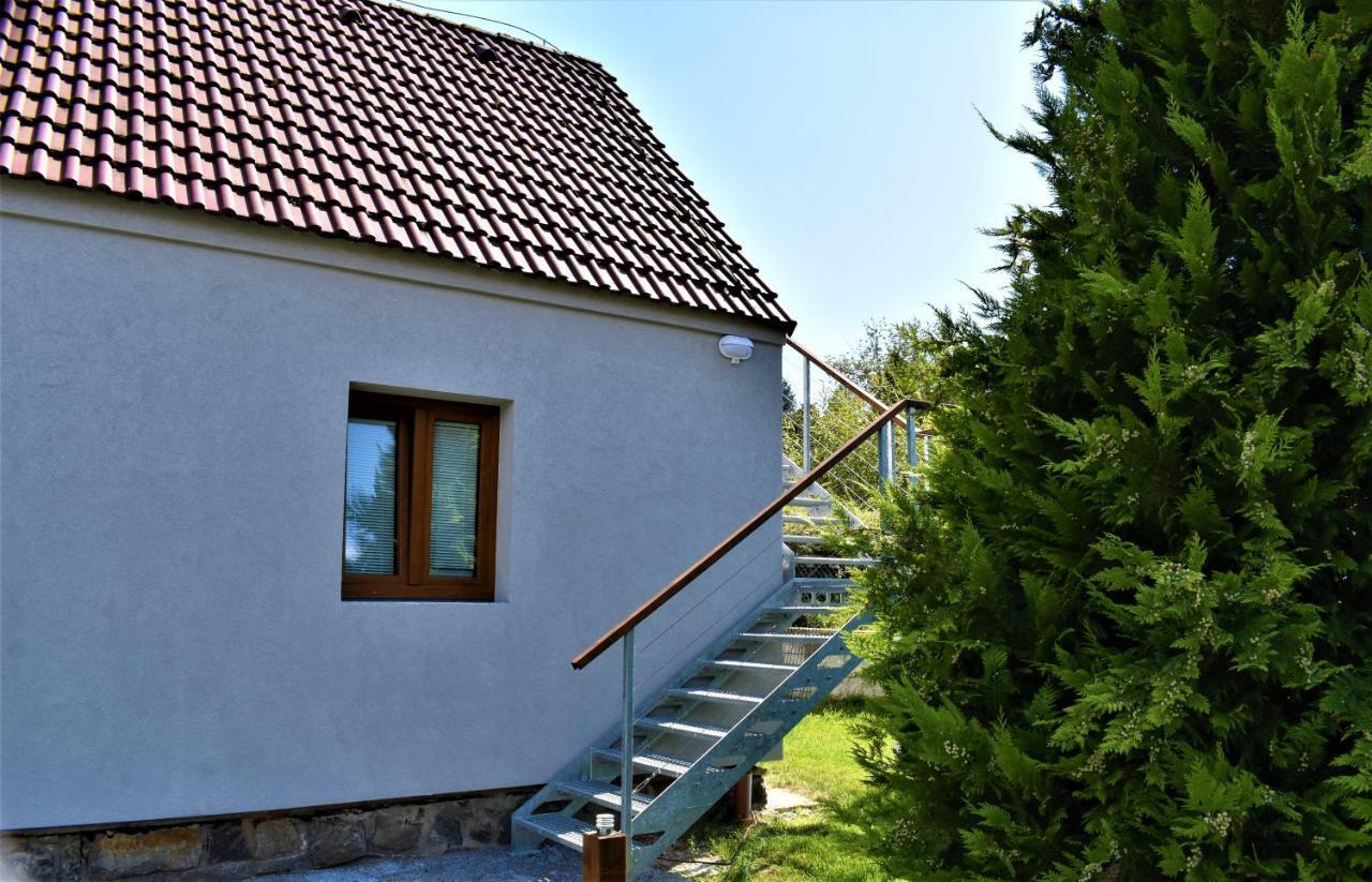 Penzion U Medi Cesky Krumlov Exterior photo